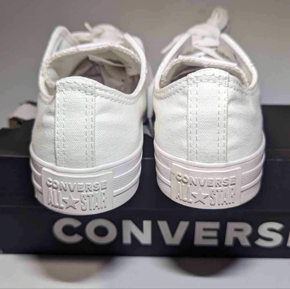 Converse Chuck Taylor All Star Canvas Sneakers . - Picture 4 of 15